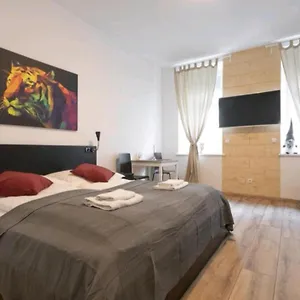  Apartamento Apartment, Modern Und Neu Renoviert